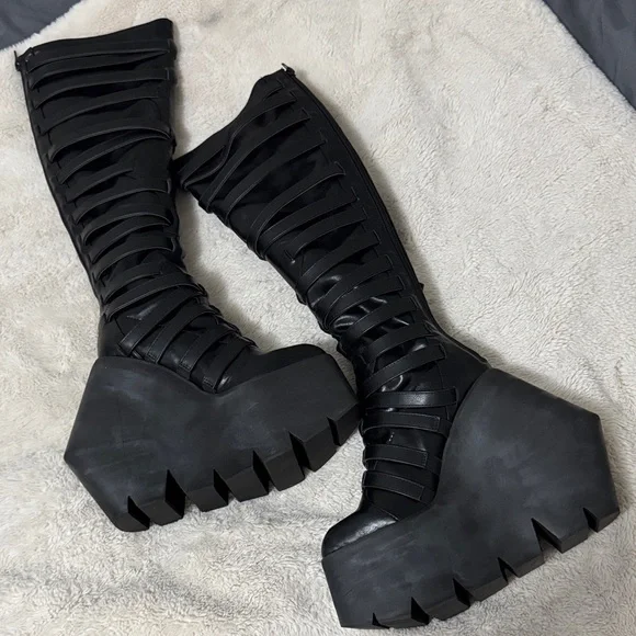Gothic Black Buckle Strappy Monster Wedge Knee High Platform Boots - 9 - Picture 10 of 17